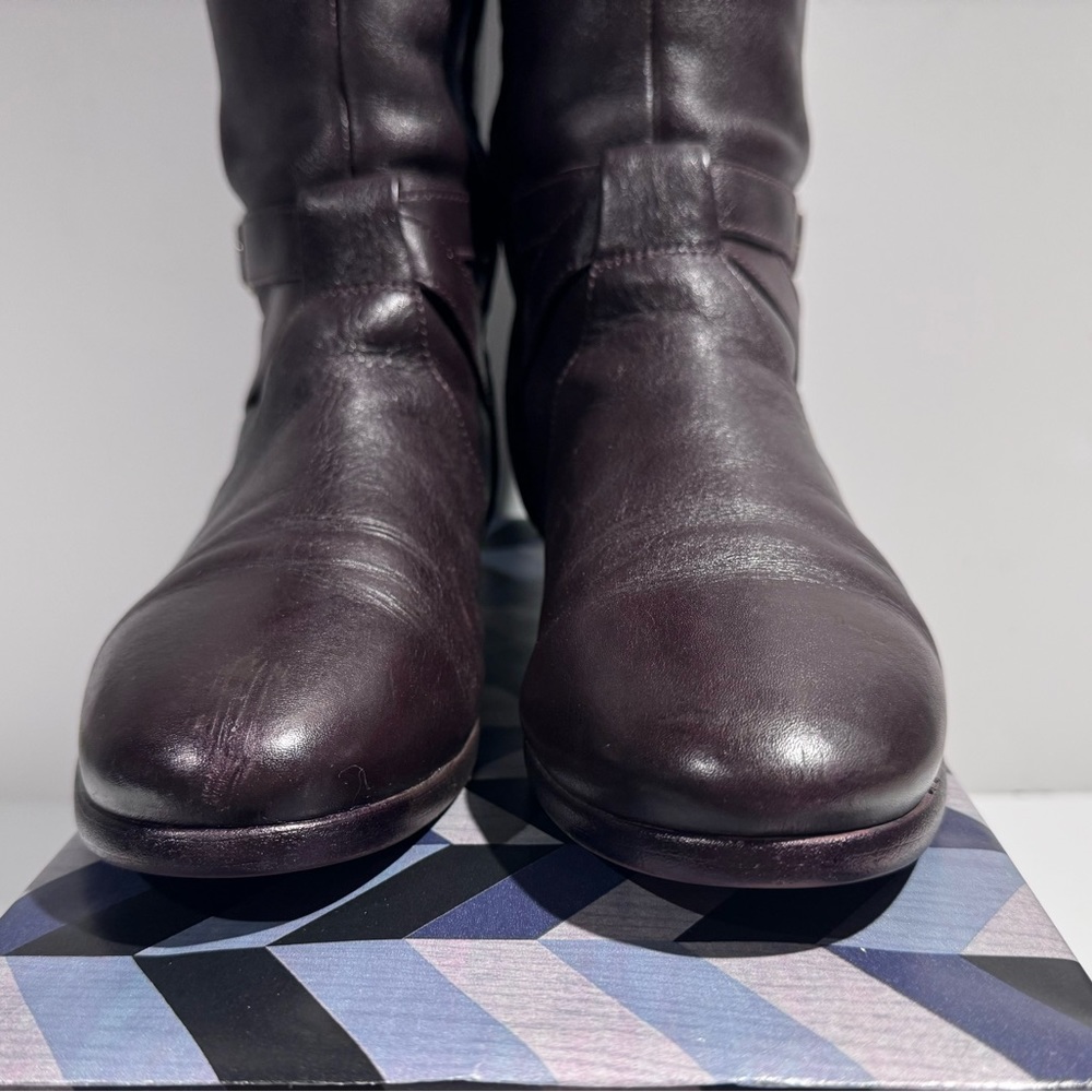 Ugg Beryl Leather Riding Boots - Picture 13 of 14